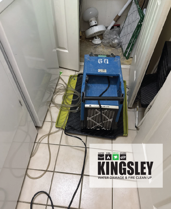 Kitchen water damage in Florence