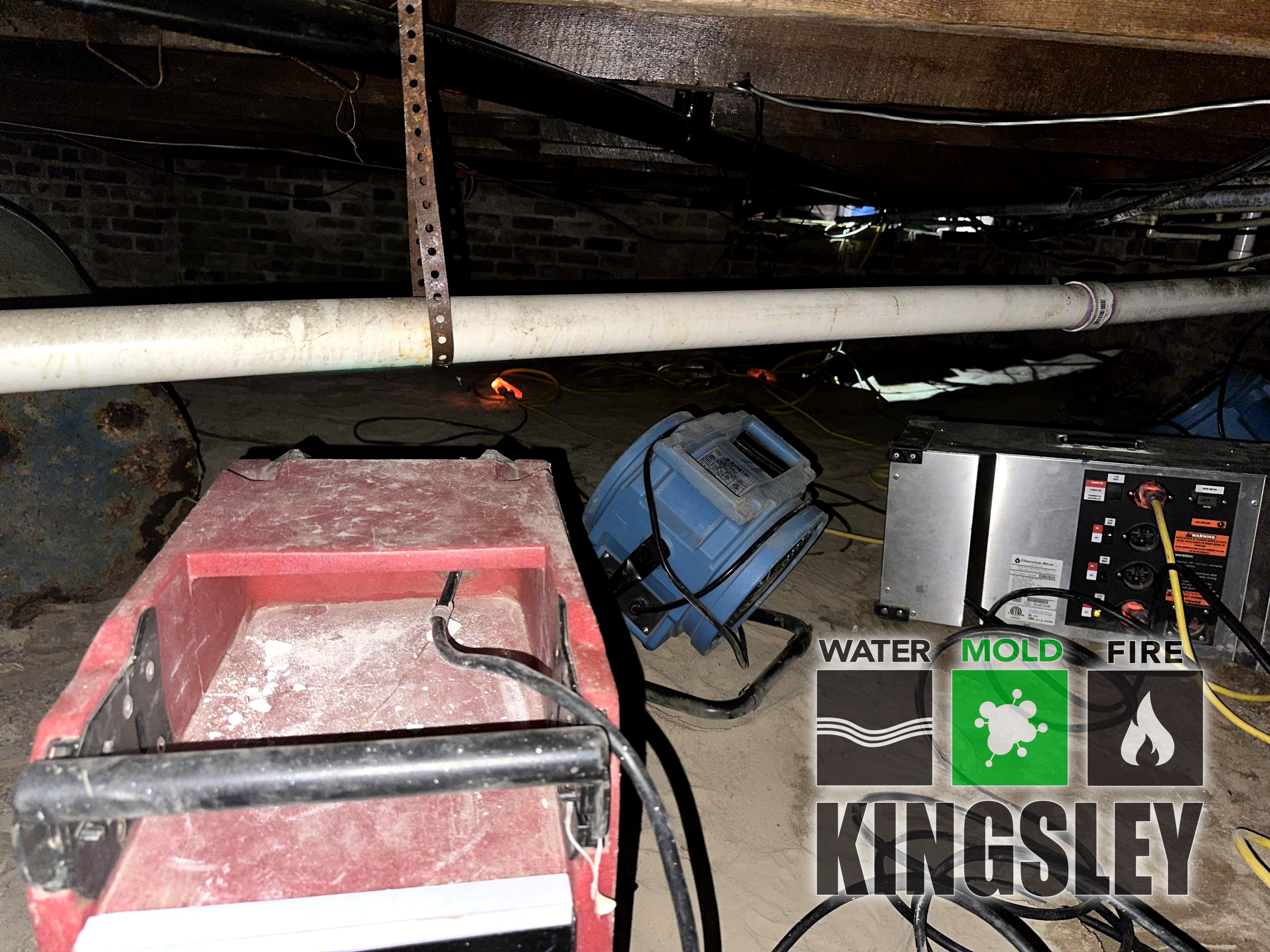 Crawlspace structural drying after subfloor water damage in White Knoll, SC