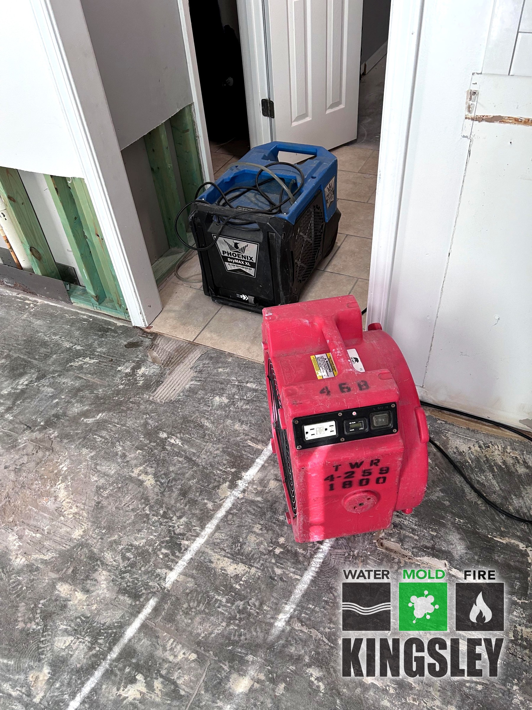 Laundry Room Water Cleanup restoration work documented in Irmo, SC